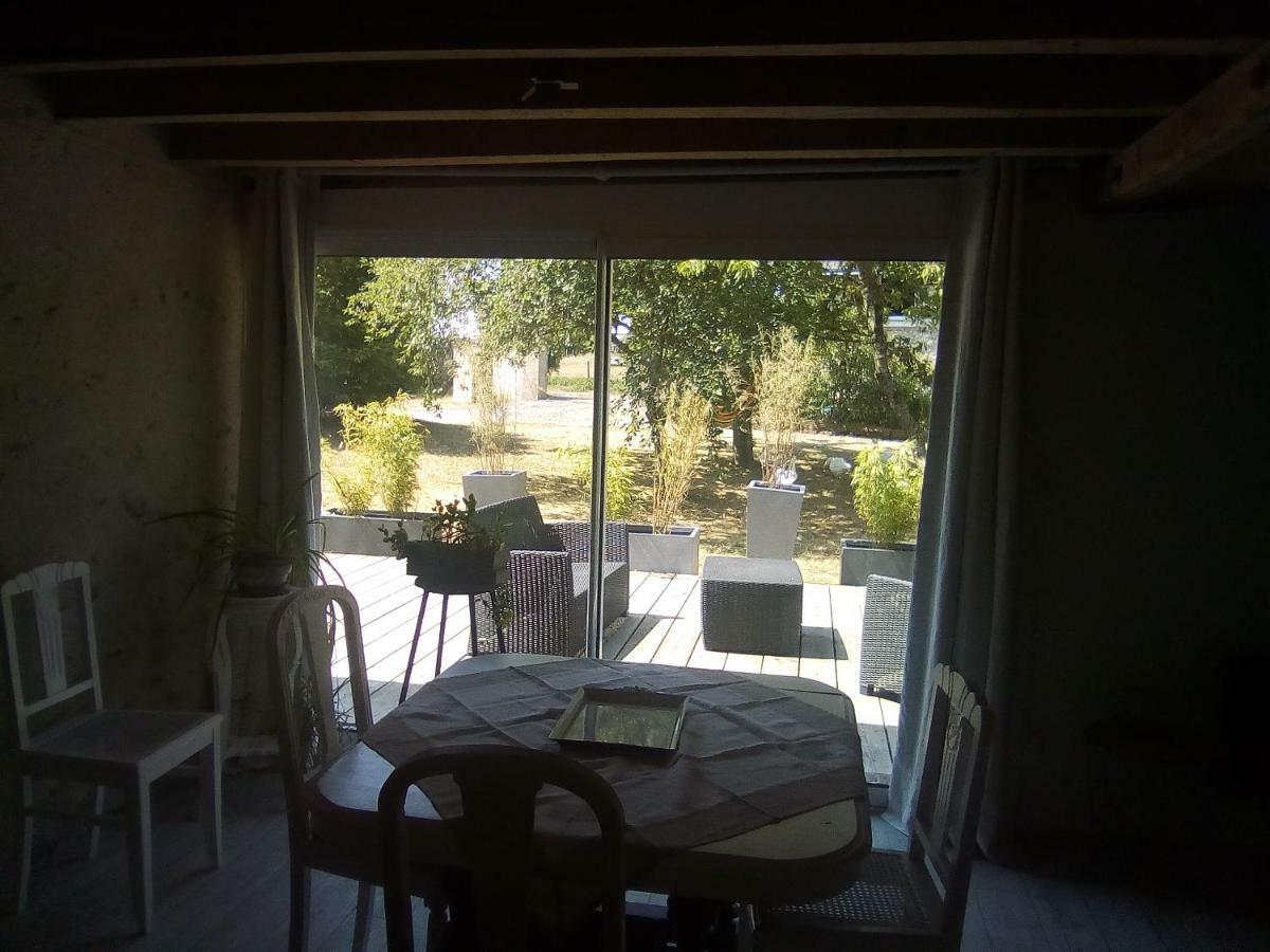 Villa 21 Les Boissières Saint-Branchs Esterno foto